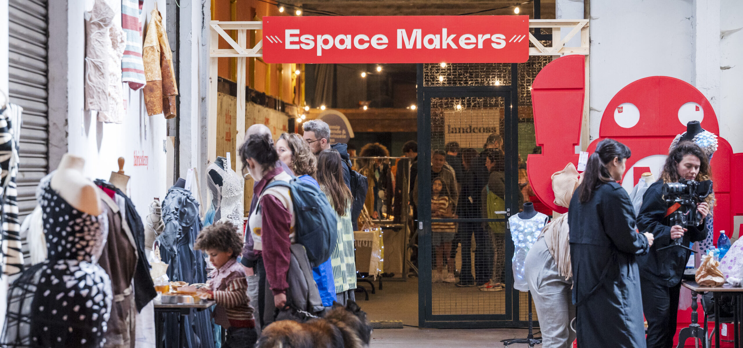 Plan large sur la maker Faire et l'espace makers