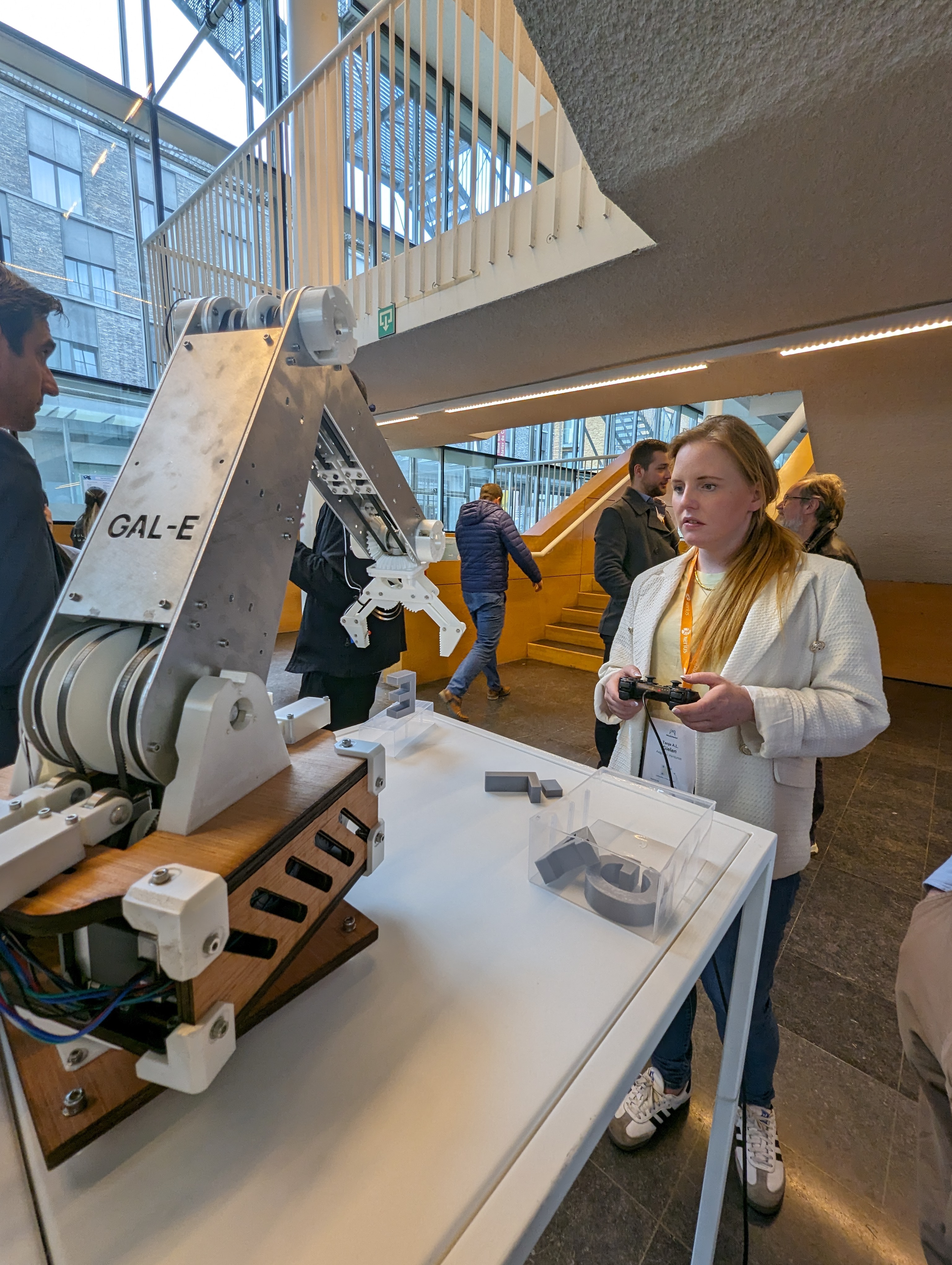 Galatae Robot - exhibit detail 1