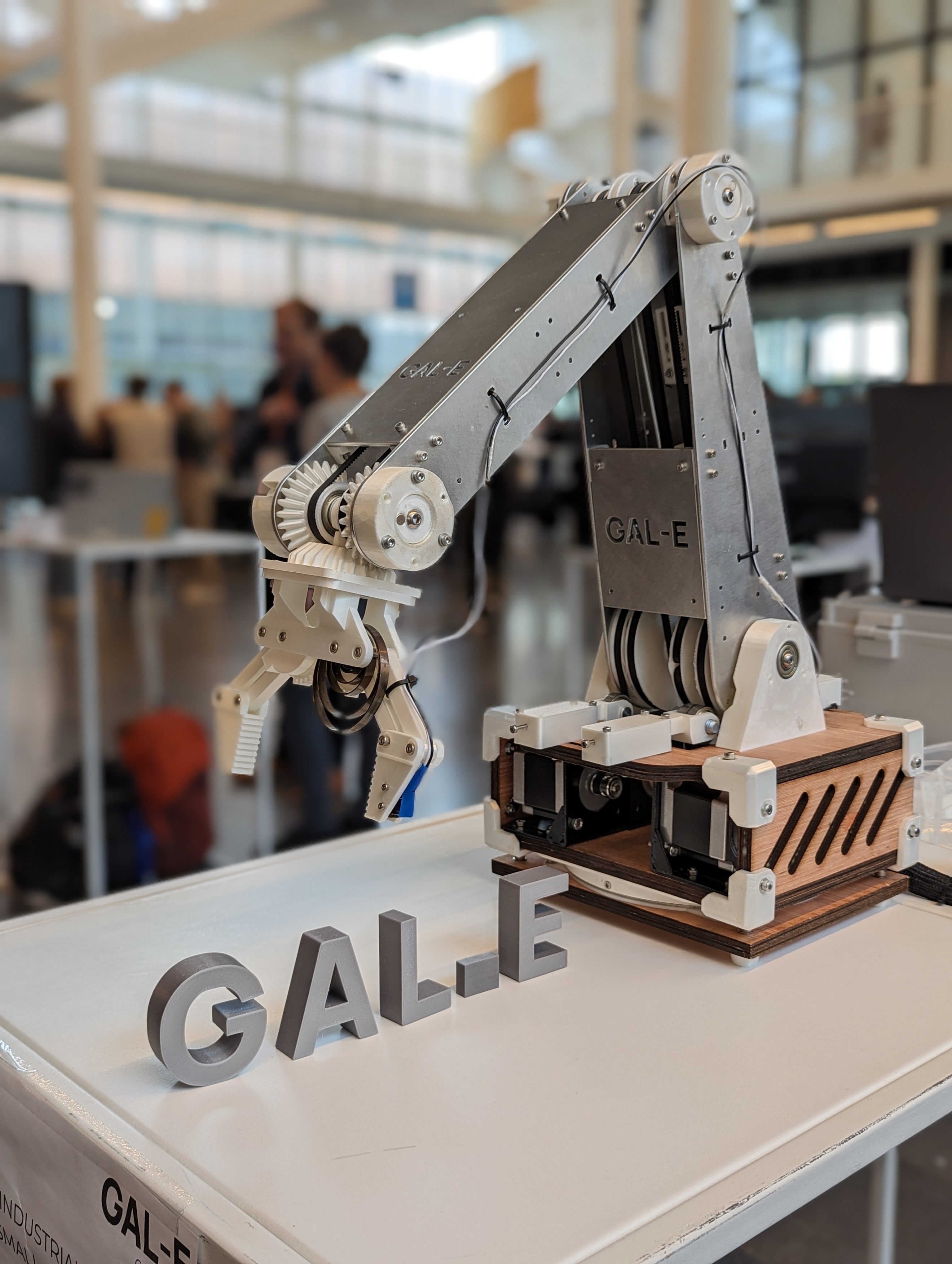 Galatae Robot - exhibit detail 0